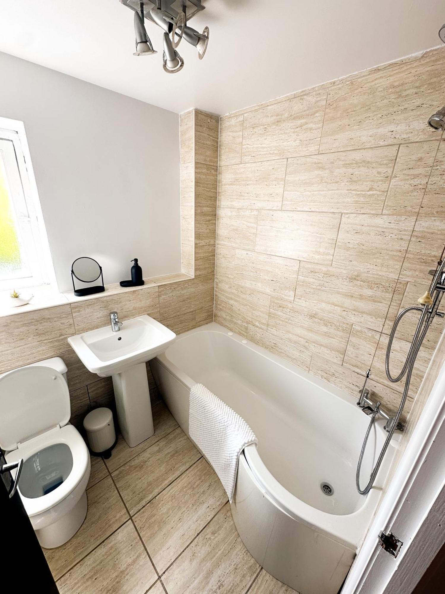 Nec-Airport-Hs2- 4Min Drive To Nec Villa Marston Green Luaran gambar